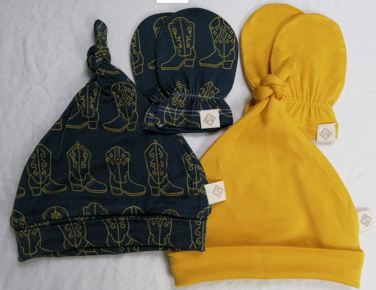 Baby boy  hat mitten combo set